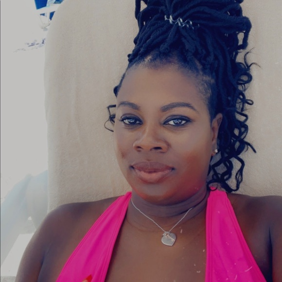 😉About me - your Posher!!!😘 - Picture 5 of 12